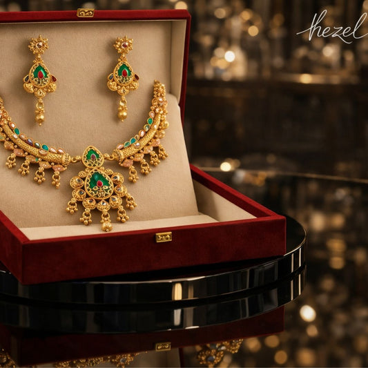 Emerald Kundan Statement Necklace Set