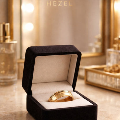 Classic Gold Band Ring