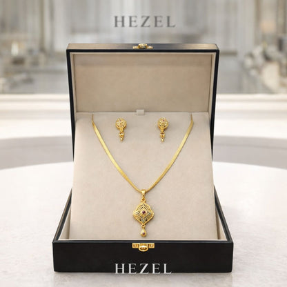 Classic Gold Floral Pendant Necklace Set