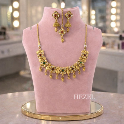 Regal Heritage Gold Necklace Set