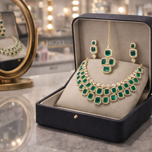 Royal Emerald-Green Crystal Bridal Necklace Set With Earrings & Maang Tikka