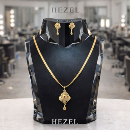 Classic Gold Floral Pendant Necklace Set