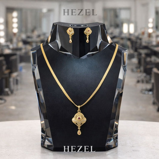 Classic Gold Floral Pendant Necklace Set