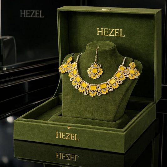 Sunara Floral Stone Necklace Set