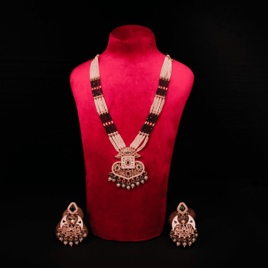 Traditional Jewelery Set