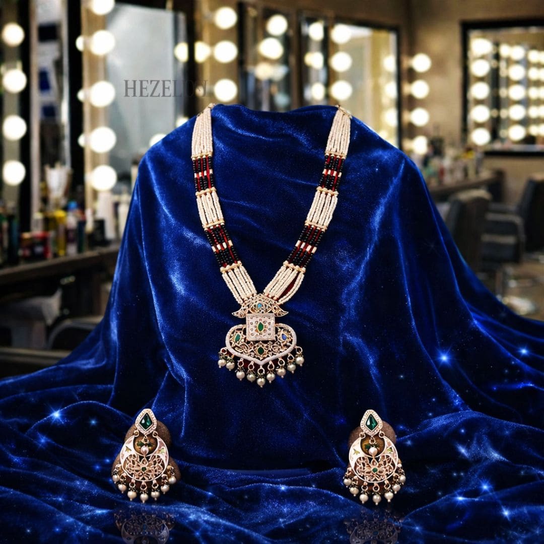 Traditional Jewelery Set